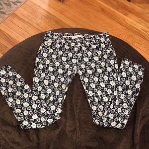 Floral stretch leggings pants by Uniqlo